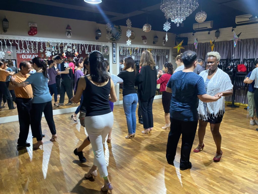 Los Sueños Tango class Los Sueños Tango class